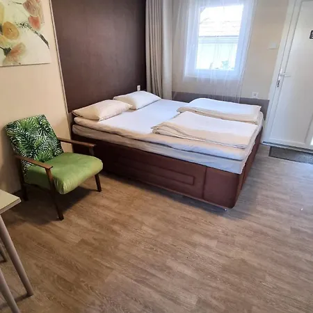 Bolek Hotel *
