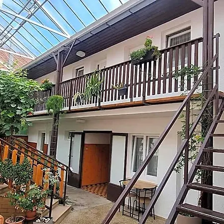 Hotel Bolek *