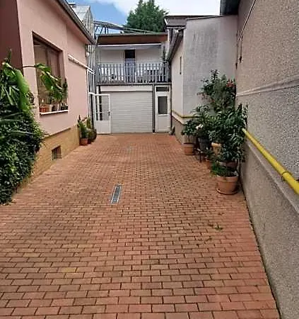 Bolek Hotel *